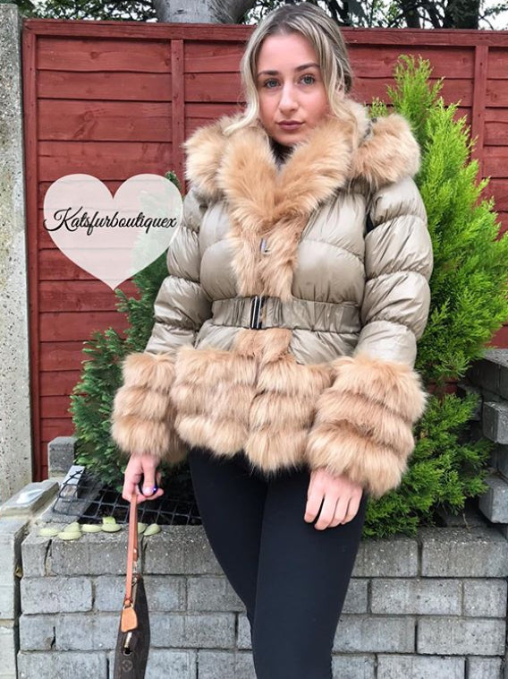 Coat boutique top