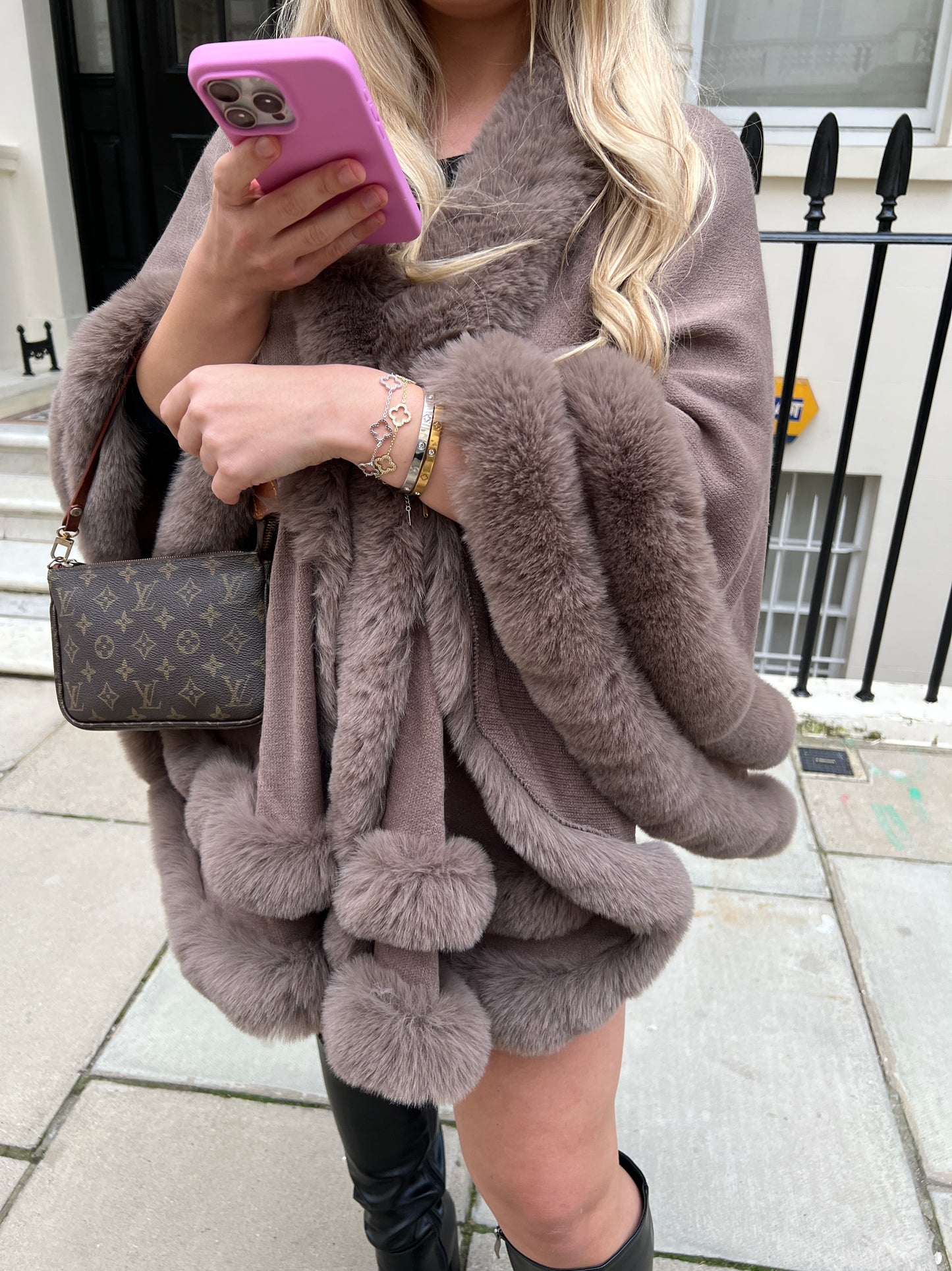 Mocha Fur Cape